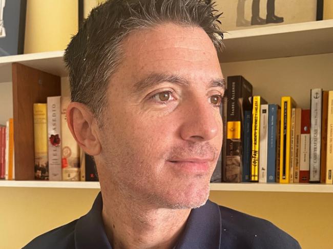 Javier Revelles conversa con Fernando Martínez sobre ‘El lenguaje de los pensamientos’