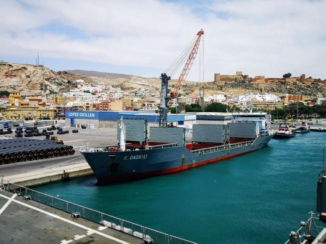 La Autoridad Portuaria de Almería movió 2,2 millones de toneladas hasta abril