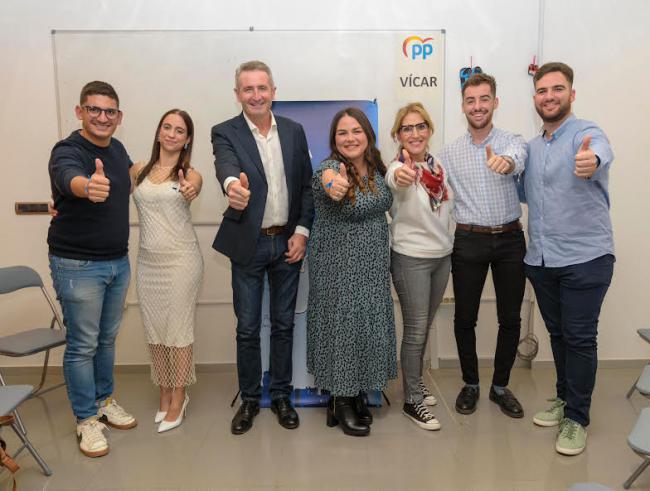 Dos mujeres al frente de NNGG Vícar