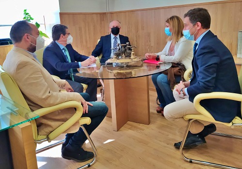 Parlamentarios y diputados del PP de Almería se reunen con el presidente de la Audiencia