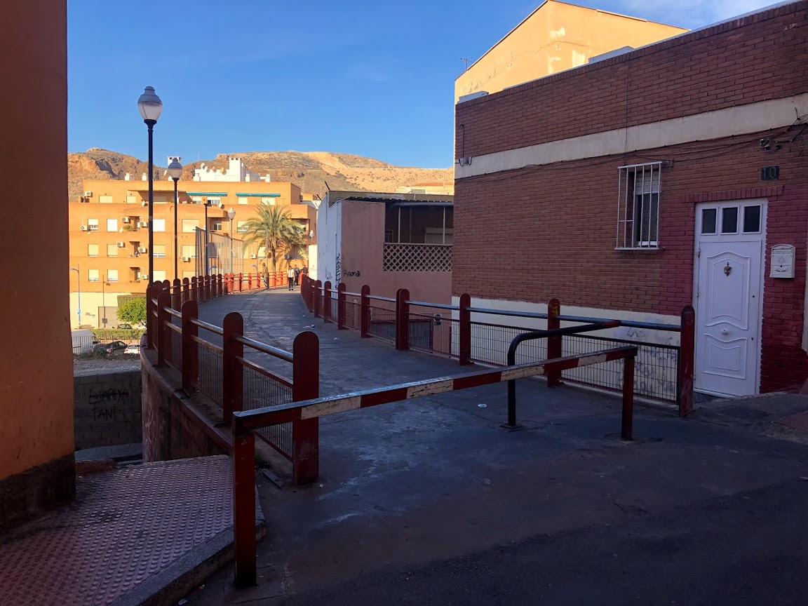 Corte de tráfico por obras en la Pasarela de Pescadería
