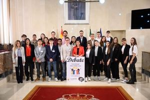 El Colegio La Salle se impone en la final del primer Torneo Municipal de Debate