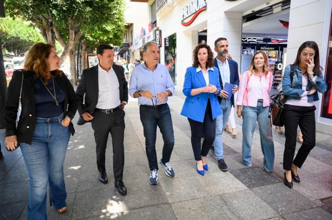 Bendodo afirma que 'derogar el sanchismo' comienza en los ayuntamientos