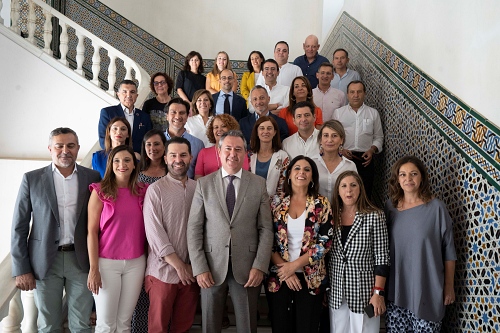 Primera reunión de Espadas con el futuro grupo parlamentario socialista
