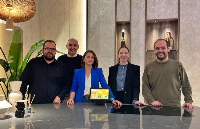 El estudio albojense Paralela desembarca en la Marbella Design & Art
 