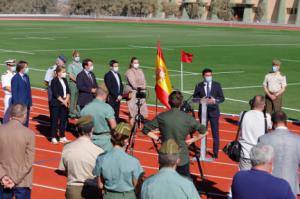 Diputación inaugura la pista de atletismo y el campo de rugby en la Base de La Legión