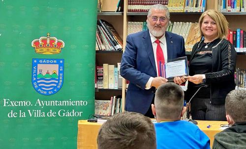Juan Martínez presenta 'La jara del Andarax' en Gádor