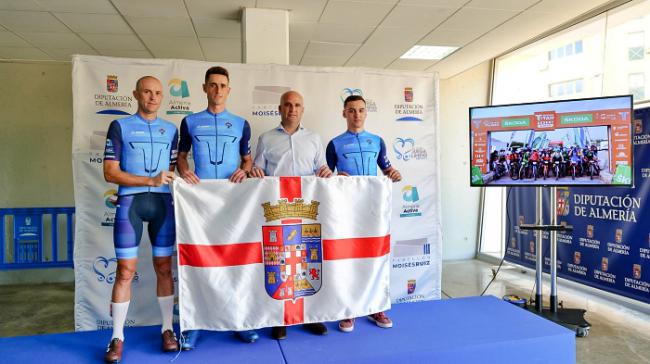 ‘Costa de Almería’ presenta su equipo para la Škoda Titan Desert Almería