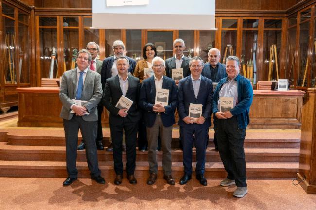 Cajamar presenta ‘Una agricultura sin agricultores’