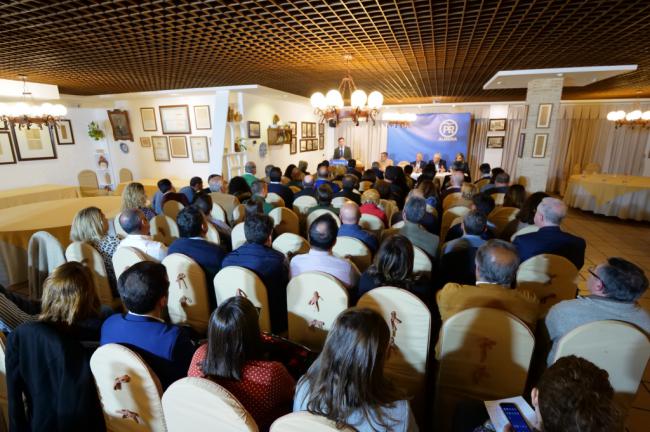 El PP defiende en el Levante “su gestión hídrica” frente a la parálisis del PSOE