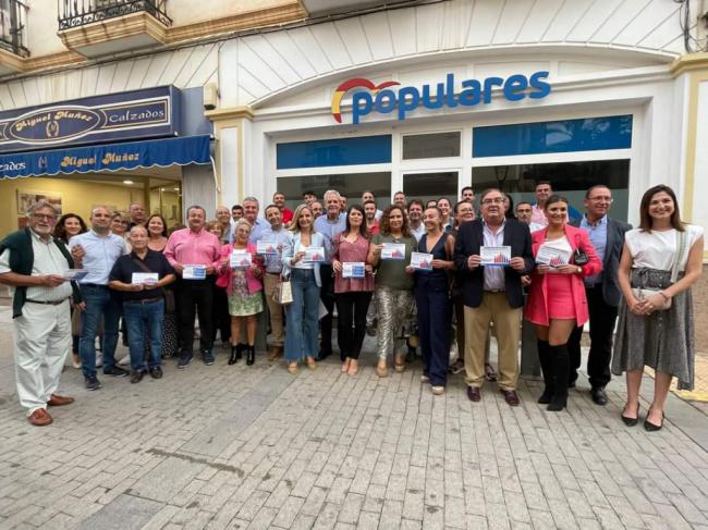 El PP explica en Vera la bajada de impuestos