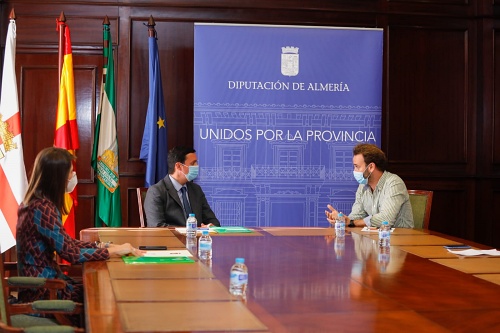 Diputación y el Consejo Pro Salud Mental estrechan lazos con ‘Almería Sana’