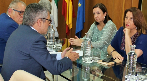 Crespo urge de nuevo al Gobierno central obras para paliar la sequía