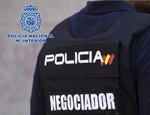 Liberan a una persona secuestrada para que pague una deuda de un negocio ilícito