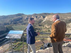 La Junta recupera el entorno de la muralla del Castillo de Sorbas