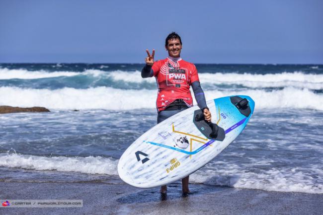 Víctor Fernández acaba segundo en Tenerife y continúa en lucha por el mundial
