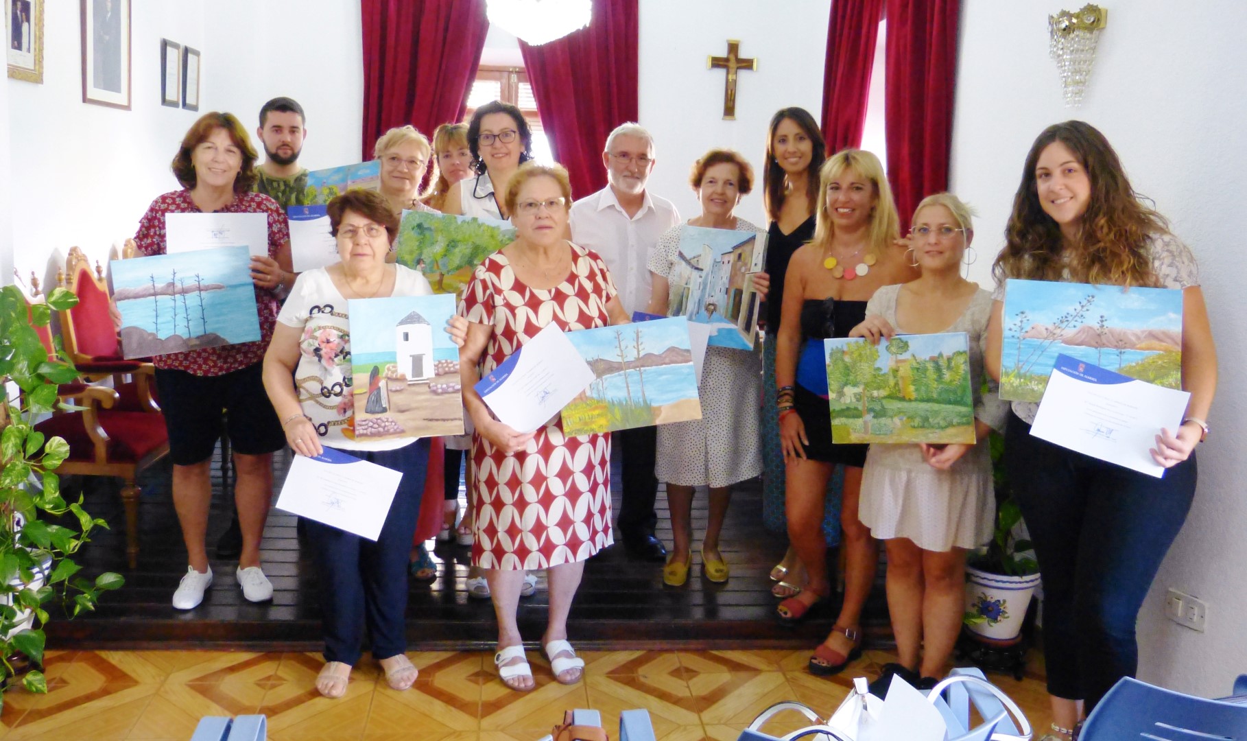 Mujeres de Canjáyar se forman en pintura a través del Taller Carmen de Burgos de Diputación