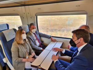 Marifrán Carazo pide un pacto por el ferrocarril