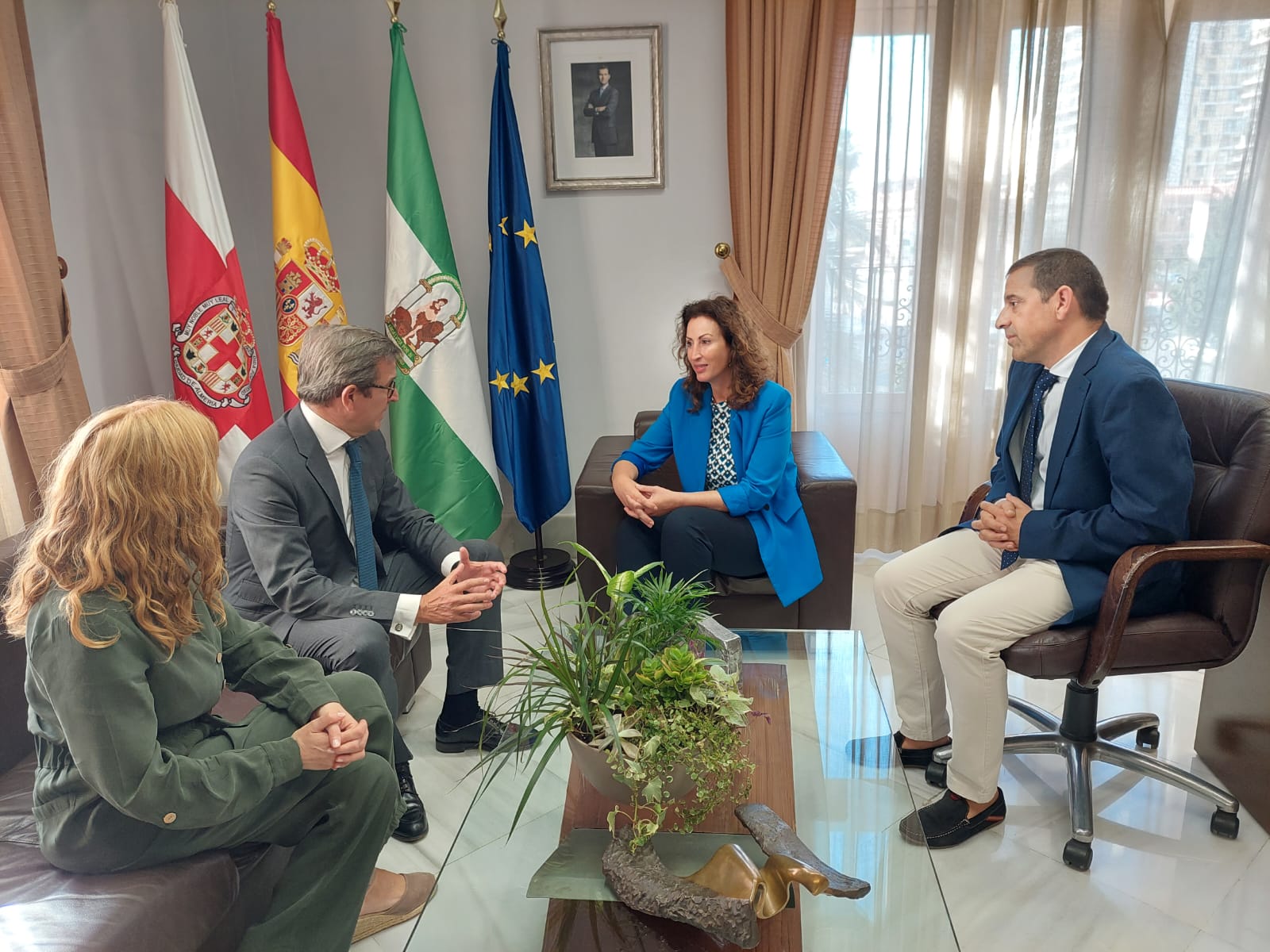 Paradela explica las oportunidades industriales de Almería con la sostenibilidad