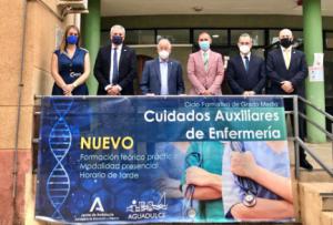 Los delegados de Educación y Salud en las ‘Jornadas del Medioambiente y la Salud’ del IES Aguadulce