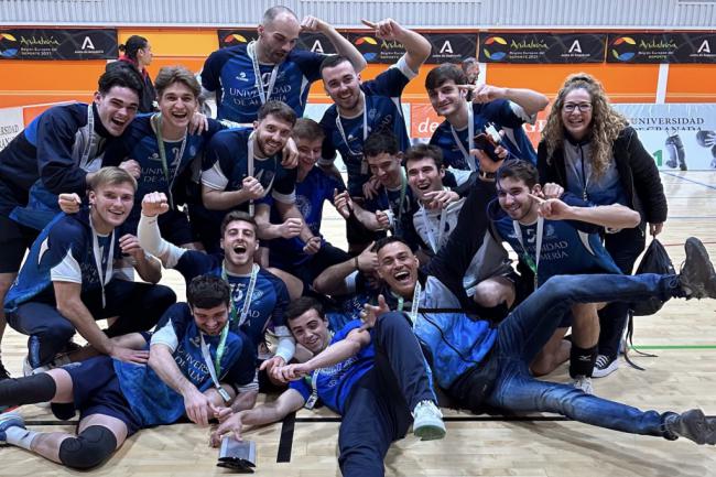 Exitazo de la UAL en voley y fútbol en Andalucía