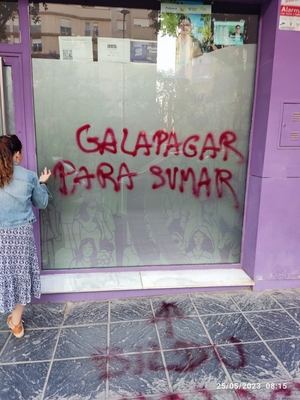 Podemos vincula el ataque a su sede con La Tertulia de Interalmeria TV