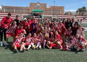 Almería golea y se acerca al título en la Tercera RFEF