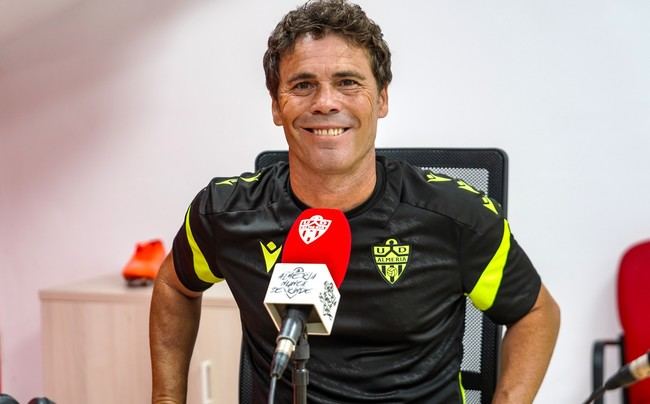 Rubi busca otro ascenso con el Almería