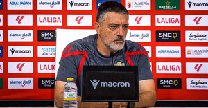García Pimienta alerta del ritmo del Eibar en Ipurúa