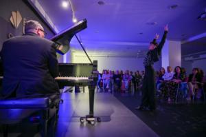 El arte de lo espontáneo conquista el centro de Almería