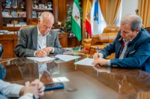 La Cámara de Comercio y el Ayuntamiento de Roquetas impulsan el desarrollo empresarial