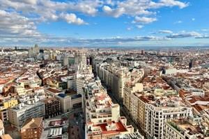 Jørgensen visita España para abordar crisis energética y de vivienda