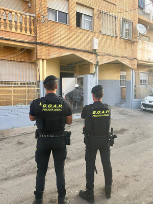 Radiografía de la delincuencia en Almería: bajada en la capital y disparo de los robos en el Poniente