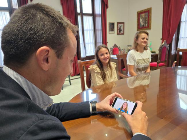 La joven veratense Ainhoa Boeangiu formará parte del Grupo Asesor de UNICEF Andalucía .