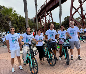 Almería pedalea por una movilidad más limpia en su Fiesta de la Bicicleta