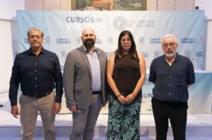 Vicente Vallés y Cayetana Álvarez de Toledo cierran curso en la UAL