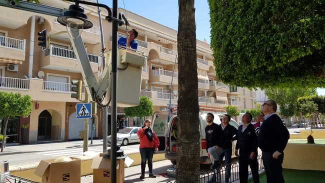 Renovación del alumbrado del Parque del Recreo de Cuevas