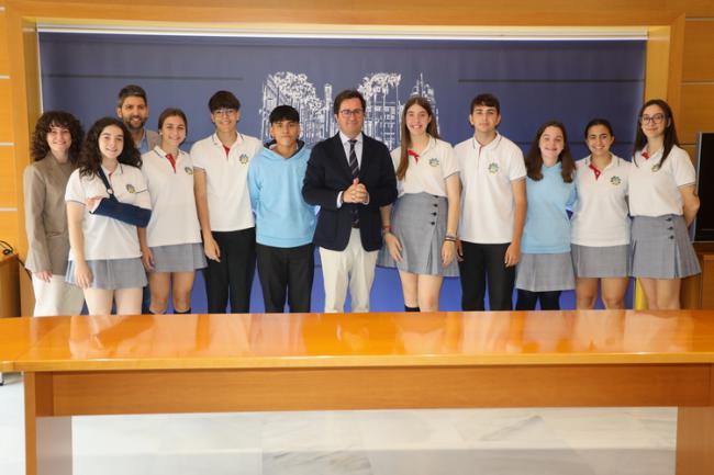 Estudiantes de El Ejido visitan el Parlamento Europeo como Embajadores Júnior