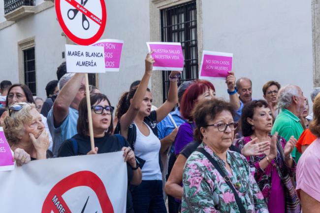 IU exige la dimisión del delegado de Salud en Almería