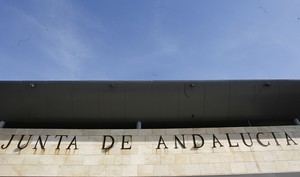 Andalucía se beneficia del mayor volumen de licitación de obra pública desde 2009