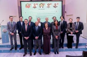 En Almería se debate la mejora de la conectividad aérea