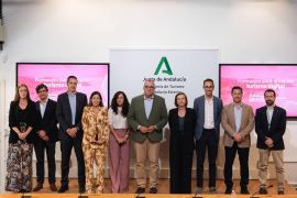 Almería se beneficia del programa ‘Elevate’ que forma a 5.000 profesionales turísticos en digitalización