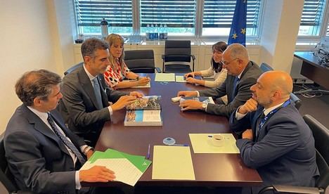 Andalucía destaca en Luxemburgo como líder en economía azul