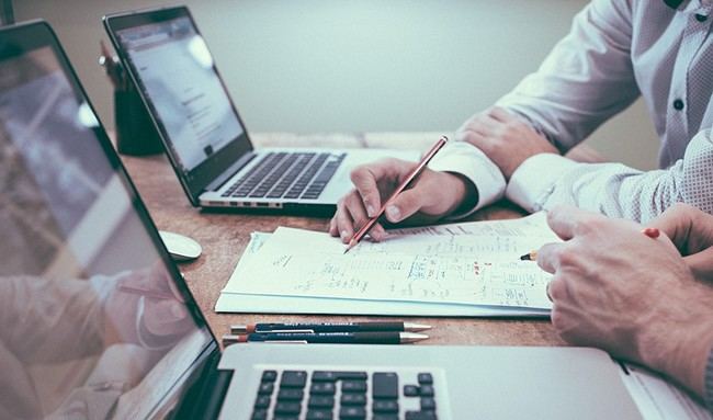 Almería destaca en el crecimiento empresarial de Andalucía con un 10,5% de nuevas sociedades en agosto