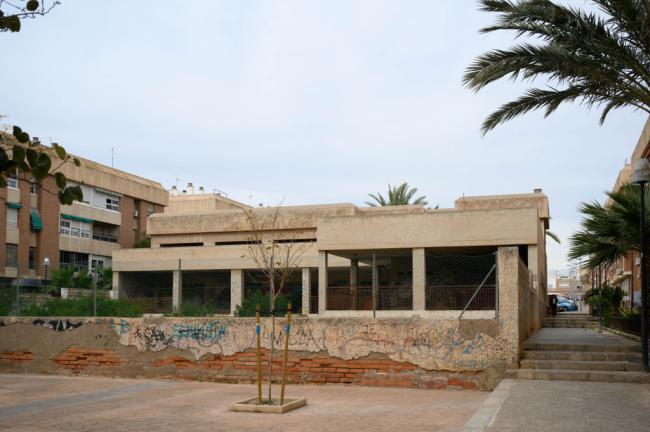 Siete empresas compiten por el anteproyecto del nuevo centro socio-cultural para mayores en Almería