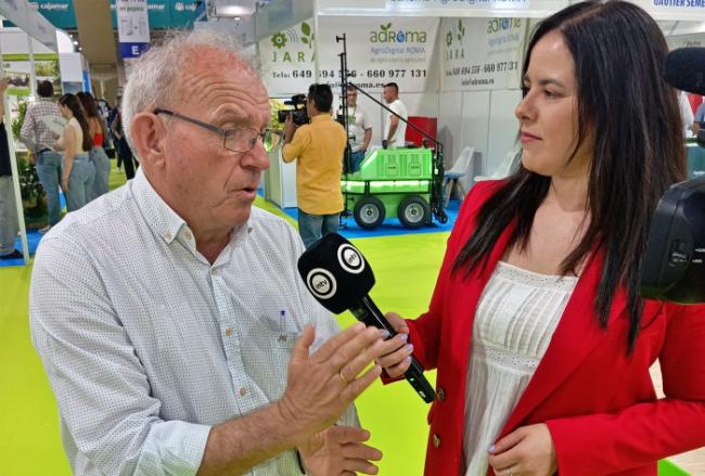 Bonilla destaca la calidad de productos de Vícar en la feria Infoagro