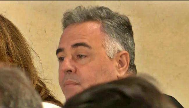 PSOE critica tardanza en reglamento de protección infantil