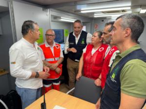 Optimismo ante el cambio de estrategia en el incendio de Turre gracias al viento de levante