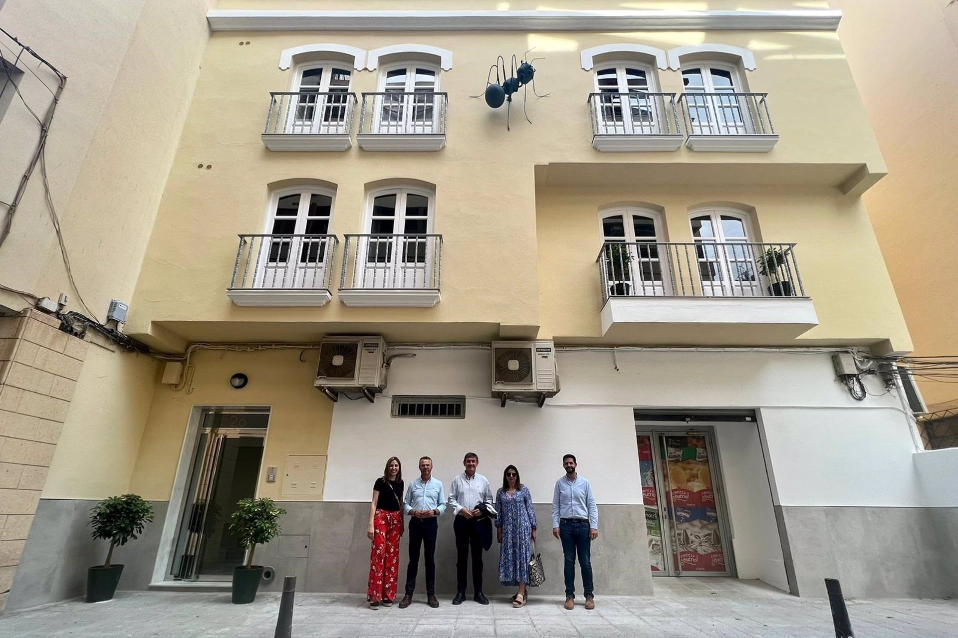 Nuevo alojamiento turístico en Adra con cinco apartamentos