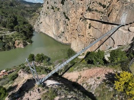Nuevo puente colgante de 110 metros en el Caminito del Rey de Málaga